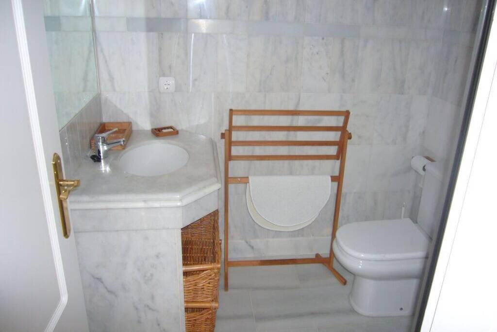 Apartamento En Playa Del Infante โรตา ภายนอก รูปภาพ