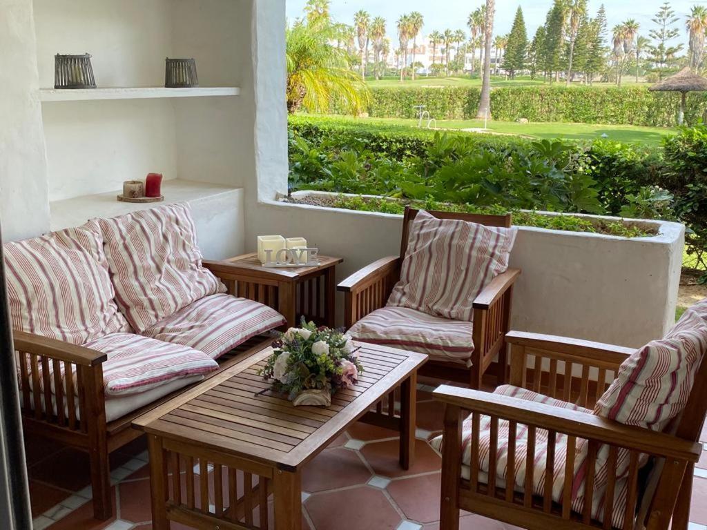 Apartamento En Playa Del Infante โรตา ภายนอก รูปภาพ