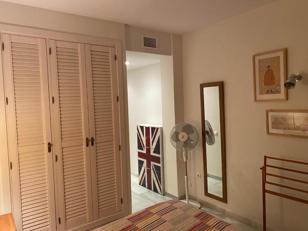 Apartamento En Playa Del Infante โรตา ภายนอก รูปภาพ